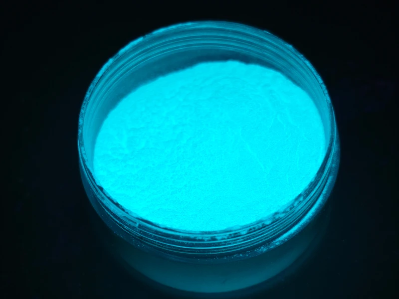 Bubuk Bercahaya Biru Hijau